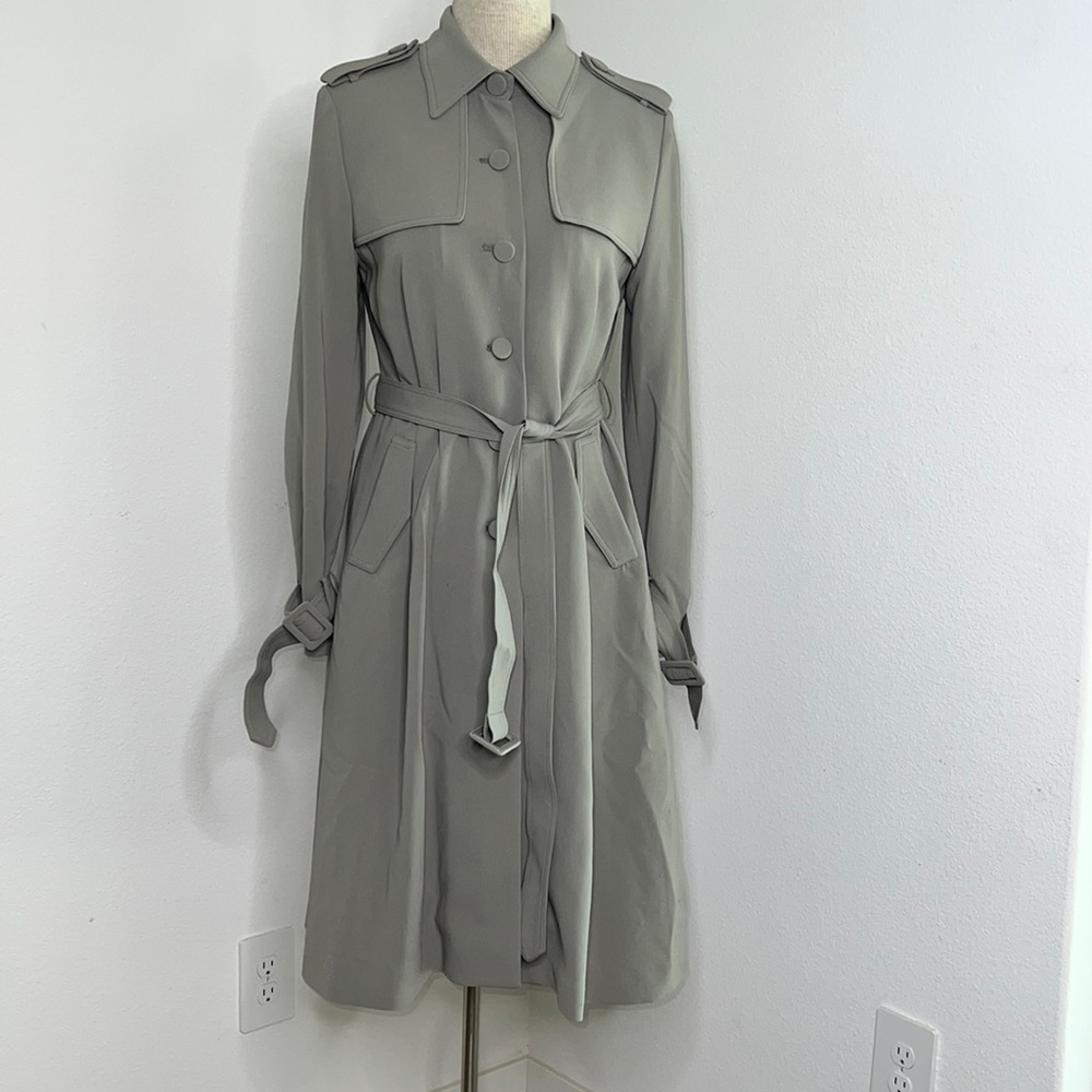 🔹 Frontrow x Jaybaek Couture Drama Collection Flared Trench Coat